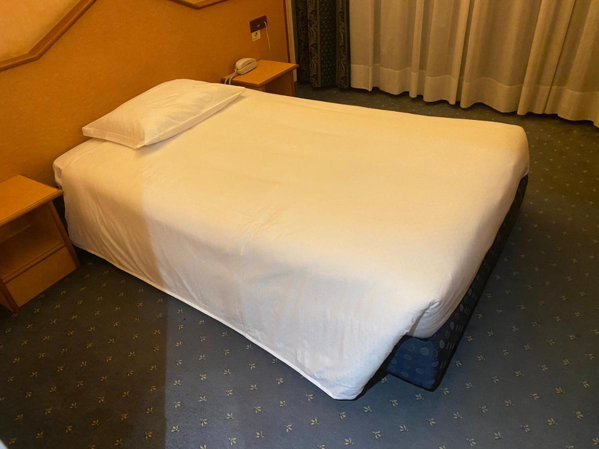 Hotel Le Sorgenti Bolzano Vicentino Esterno foto