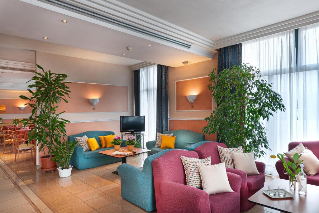 Hotel Le Sorgenti Bolzano Vicentino Esterno foto